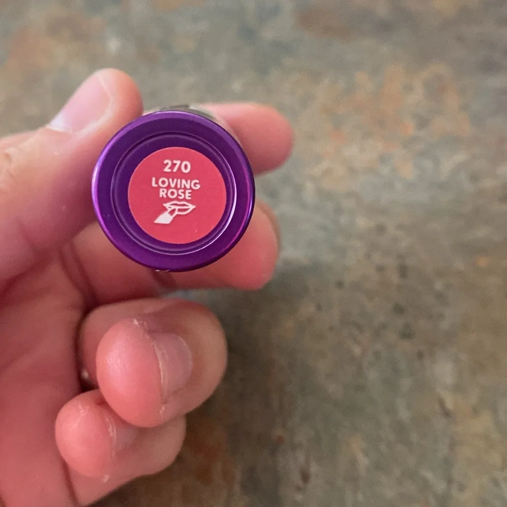 Covergirl Loving Rose Lipstick NIP